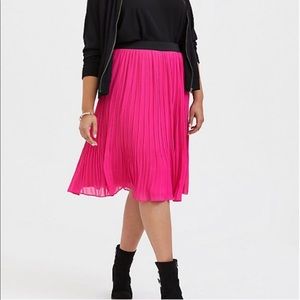 Torrid Hot Pink Pleated Midi Skirt